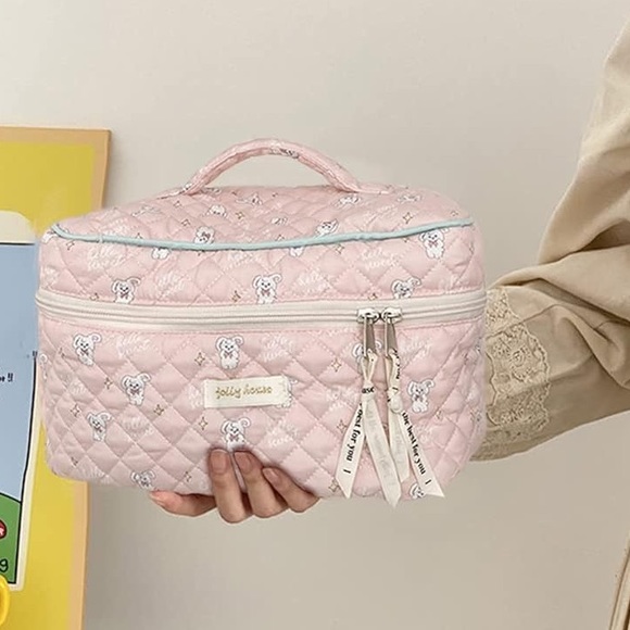 Kawaii Quilted Makeup Bag - Picture 5 of 5